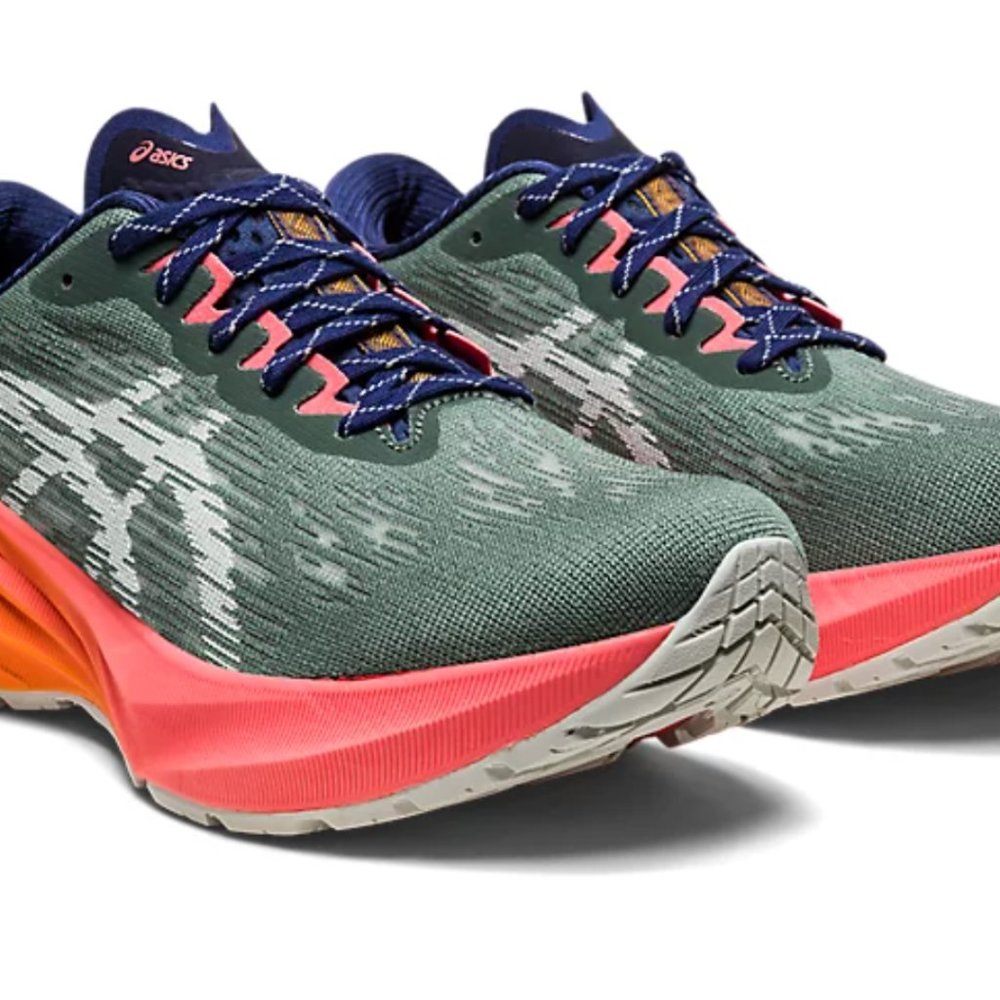 ASICS NOVABLAST 3 Trail Running Shoe